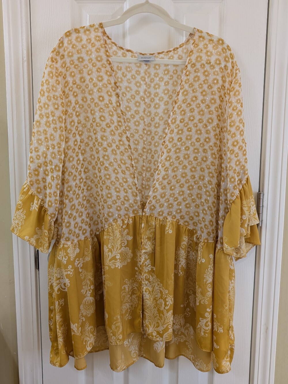 Avenue Mustard Yellow Floral Mixed-Print Topper